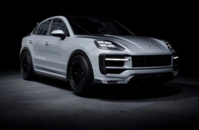 Componentă auto din carbon rezistentă la intemperii și lovituri, montată pe mașină sport