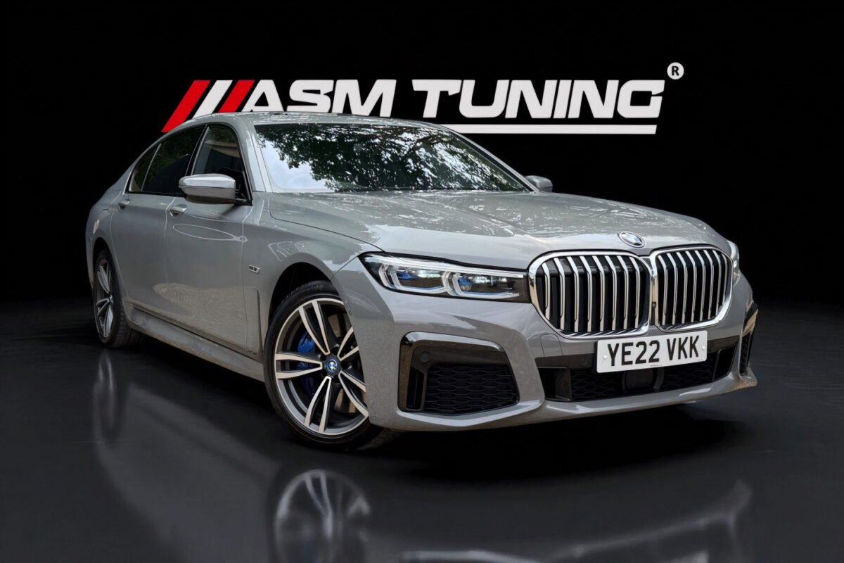 BMW Seria 7 G11 echipat cu splitter frontal și difuzor din fibră de carbon – colecția oficială ASM Tuning